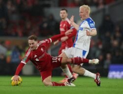 Suporter Crystal Palace Ejek Liverpool: Boleh Lawan Kamu Tiap Pekan? Kekalahan Liverpool di Carabao Cup, Reaksi Menjelma!