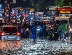 Banjir Menyerang! Simak Tips Hadapi Banjir: Sebelum, Saat dan Sesudah untuk Selamatkan Hidup