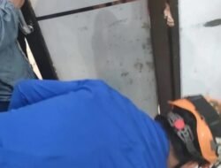 Darurat Kemanusiaan: Damkar Selamatkan Tangan Balita dari Pintu Puskesmas di Cimanggis