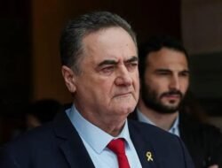 Menhan Israel: “Hizbullah Bermain Api, Lebanon Harus Bertindak”