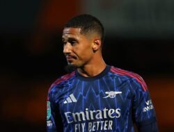 William Saliba Akui Tergoda Tawaran Real Madrid, Apakah Arsenal Siap Kehilangan Bintangnya?