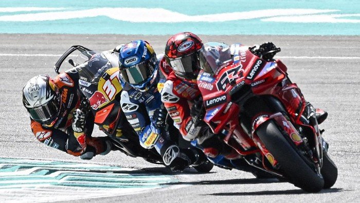 Klasemen Akhir MotoGP 2025: Marquez Bersaudara Dominan, Bagnaia Cuma Posisi 5 - Update 2