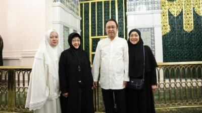 Megawati Ziarah ke Makam Nabi, Imam Besar Masjid Nabawi Pimpin Doa dalam Momentum Bersejarah