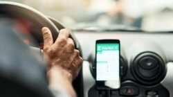 [Skandal Taksi Online Teronggok, Aksi Mesum Penumpang Jadi Perhatian!]