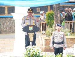 Kapolda Metro Jaya Berikan 5 Pesan Kunci Saat Apel Bareng Ojol dan Buruh jelang Ramadan