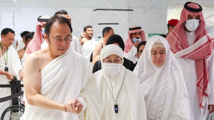 Doa Megawati di Tanah Suci: Indonesia Bersatu, Lawan Perpecahan dengan Kepercayaan