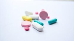 Viral Toko di Jaktim Diduga Jual Tramadol Dilempari Oli, Polisi Cek Lokasi – Update 2