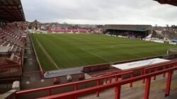 “Fans Barcelona Terkecoh, Tujuan Newcastle Jadi Exeter!”