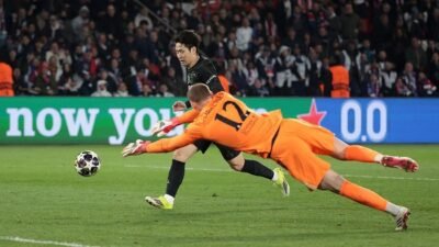 Level Kiper Liga Champions, Rosenior Pastikan Sanchez dan Jorgensen!