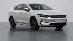 **BYD Linghui e7, Taksometer Listrik dengan Flash Charging 10-97% dalam 9 Menit**