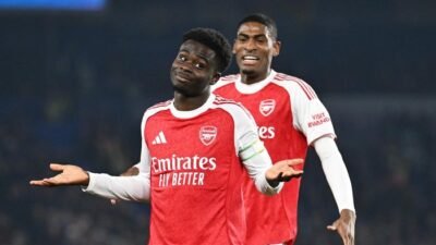 [Moyes Bela Strategi Arsenal, Bandingkan dengan Pertandingan Barcelona di Newcastle]