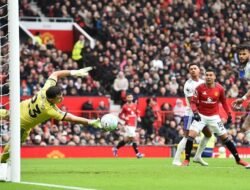 MU Vs Aston Villa 0-0 Saat Half-Time: Pertandingan Tanpa Gol, Bola Mati di Tengah Lapangan!