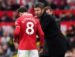 Carrick: MU Pastinya Tak Mau Kehilangan Bruno Fernandes, Bintang yang Membedakan!