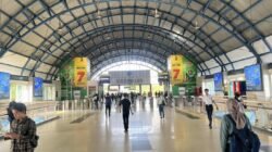 Hari Pertama WFA Jelang Libur Lebaran, Stasiun Palmerah Lengang Pagi Ini – Update 2