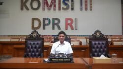 Kebijakan Kemenkes diuji Komisi III DPR: Siapakah yang Membayar Pengobatan Andrie Yunus?