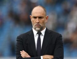 “Ditanya soal Masa Depan, Tudor Sebut Pertanyaan Jurnalis Tak Masuk Akal” : Tudor Tolak Jawab, Sebut Pertanyaan Jurnalis ‘Tidak Logis’