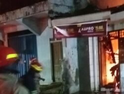 Subuh-subuh, Warteg di Bogor Kebakaran gegara Korsleting Listrik, Petaka Nyaris Menenggelamkan Sejarah