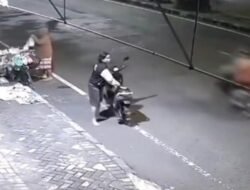 [Kecelakaan Mengerikan: Kenapa Pemobil Xenia Tabrak Dua Wanita di Sidoarjo?]